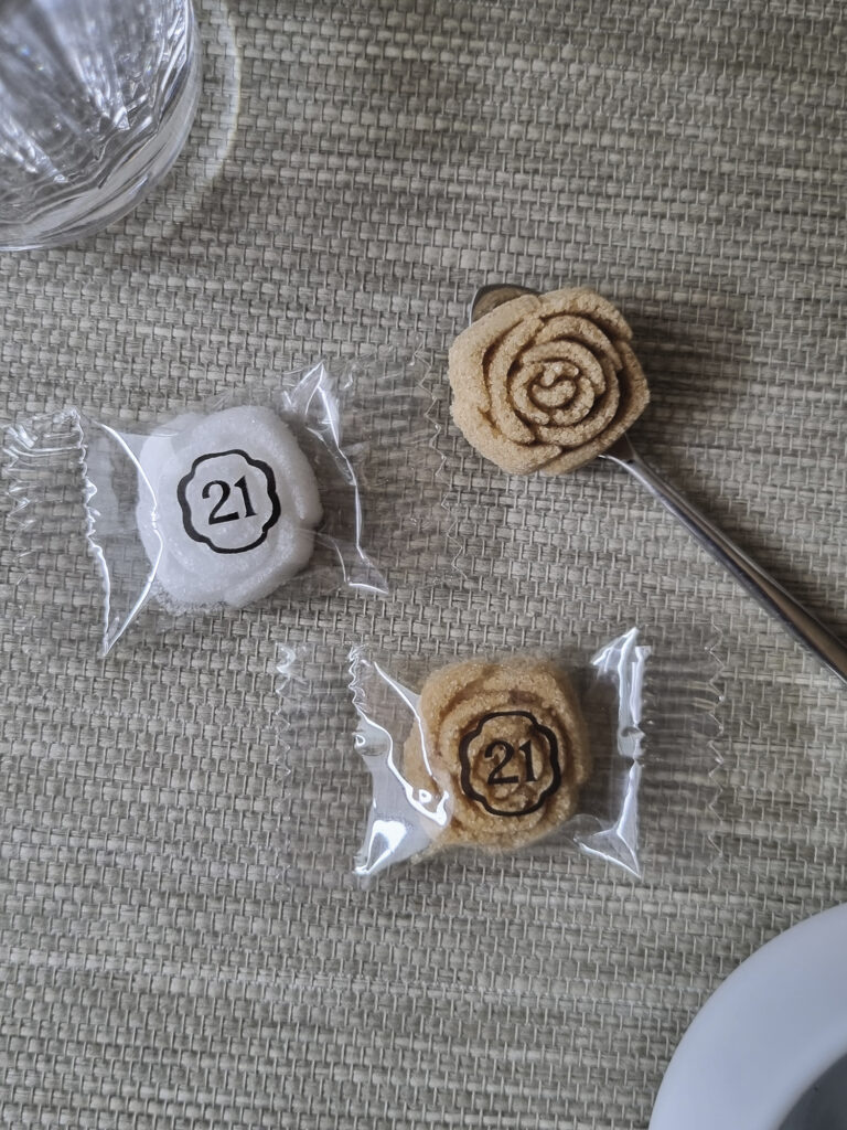 Sucres moulés dans sachet personnalisé